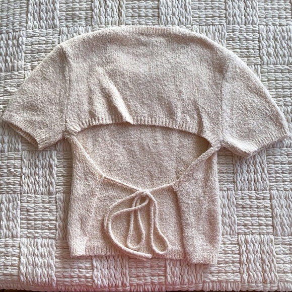 SOLD ON CURTSY - Picture 7 of 9